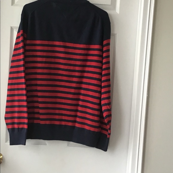 Sweater - Picture 4 of 8